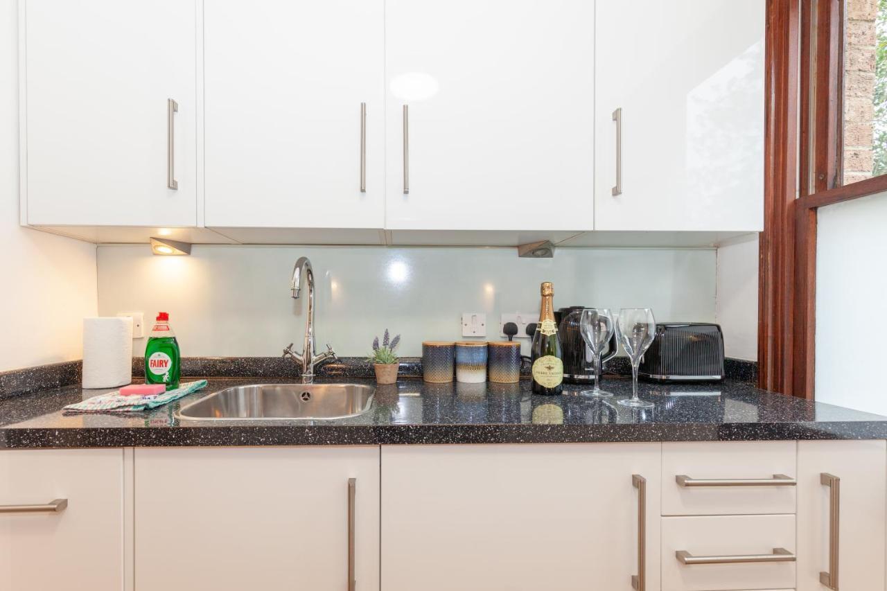 Vibrant & Bright City Centre Apartment! أكسفورد المظهر الخارجي الصورة
