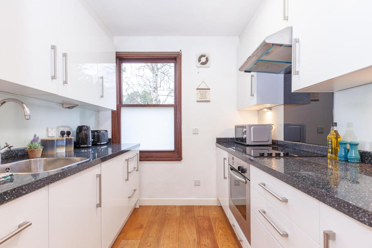Vibrant & Bright City Centre Apartment! أكسفورد المظهر الخارجي الصورة